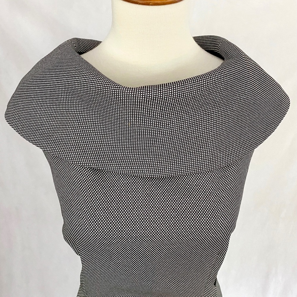 Tahari Sleeveless Wide Neck Pattern Sheath Dress - Picture 4 of 10